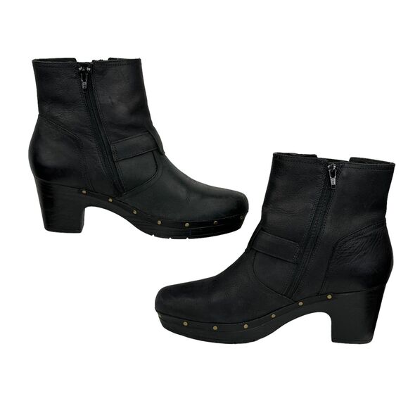 Womens Clarks Black Leather Studded Heeled Clogs Moto Buckle Boots Size 9.5 M - Picture 4 of 9